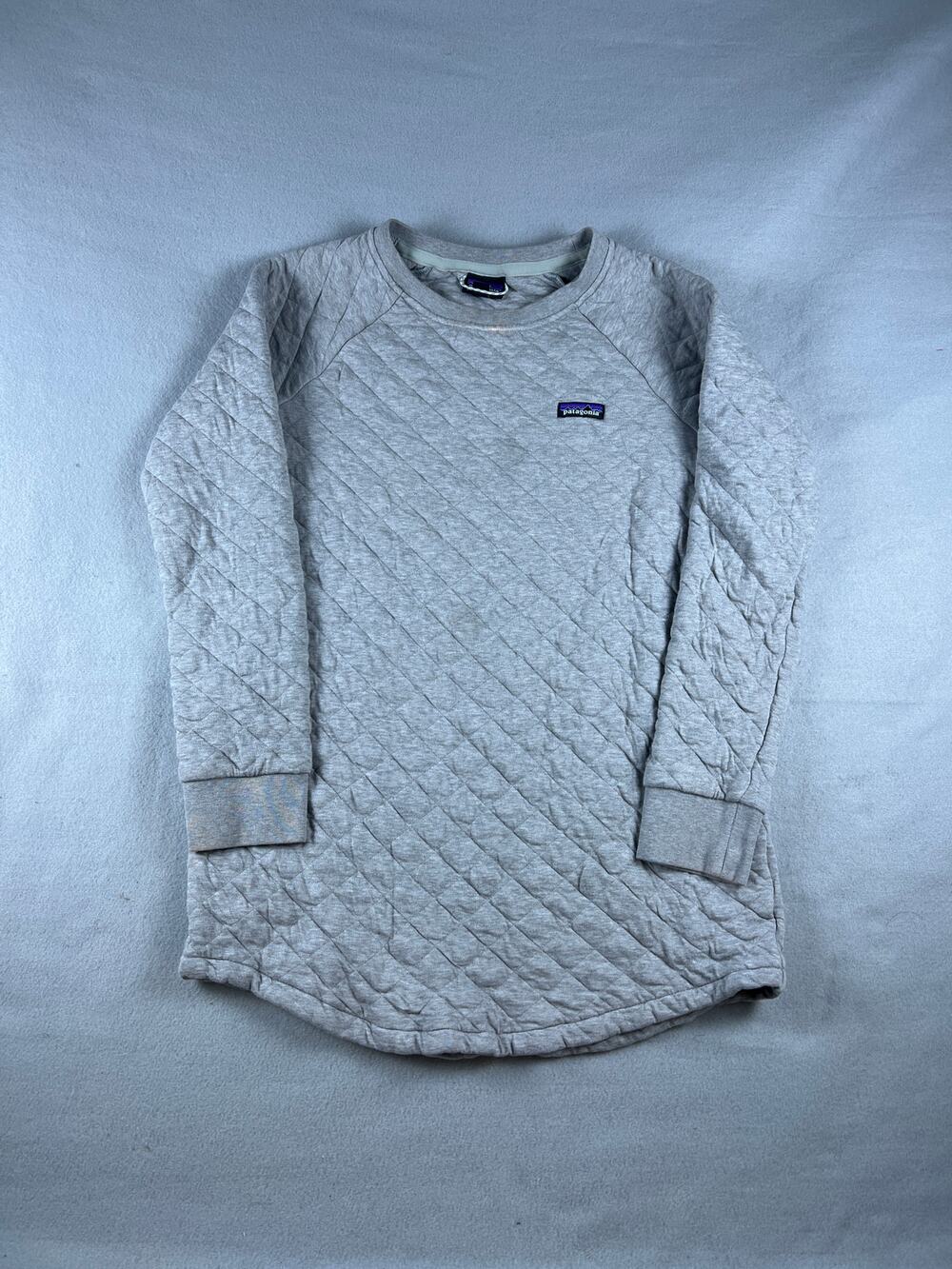 Patagonia Sweatshirt Womens Small Gray Organic Cotton Quilted Logo Pullover - Picture 1 of 6